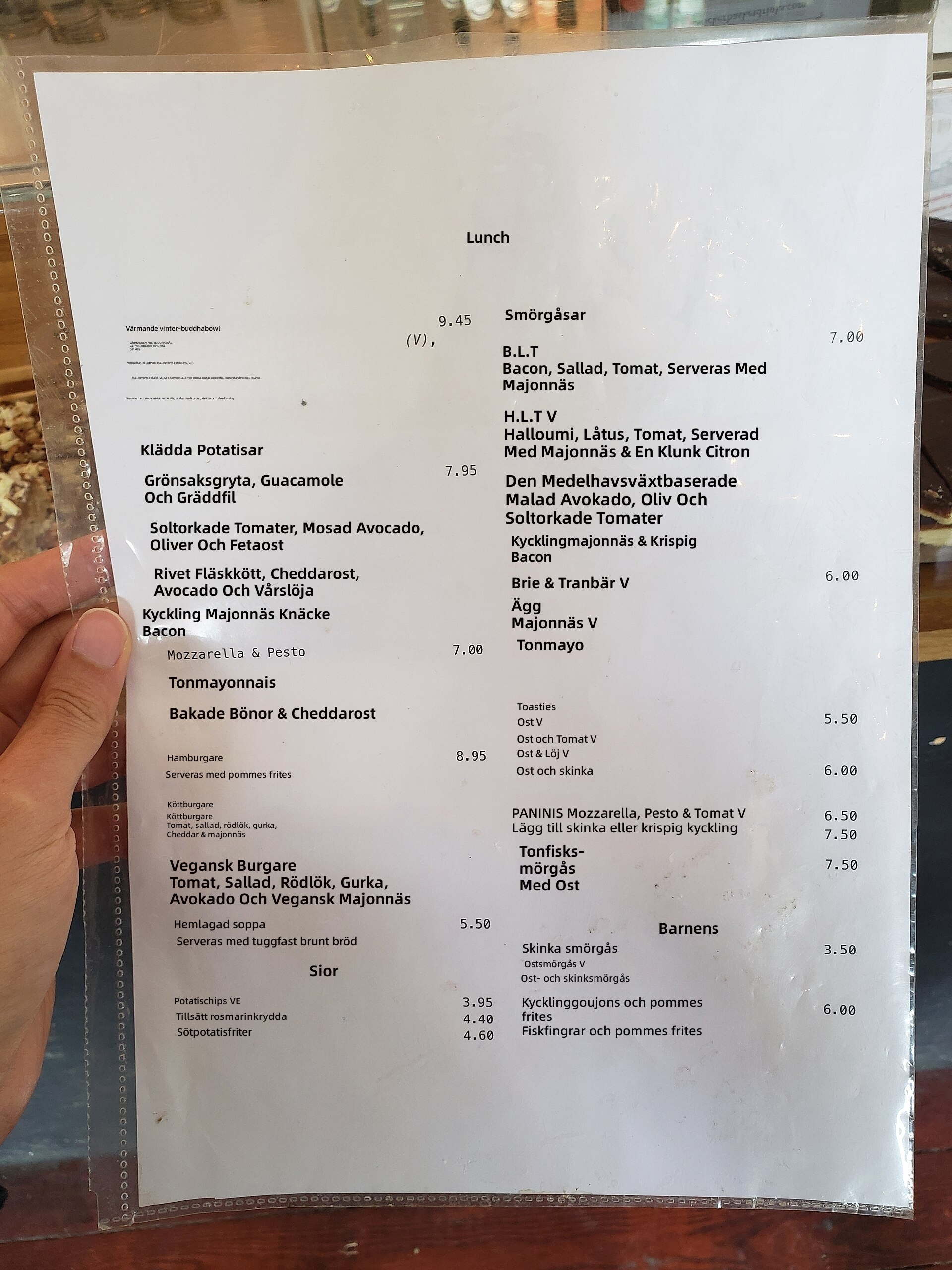 Lunchmenyn översatt till svenska av Equalang